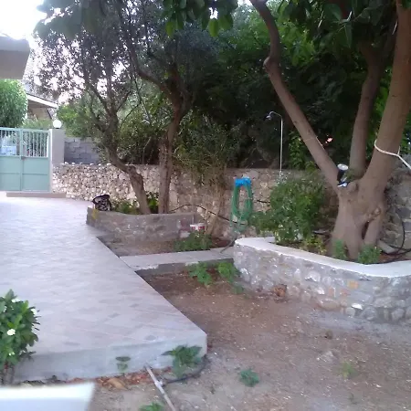 Mani * Kotronas
